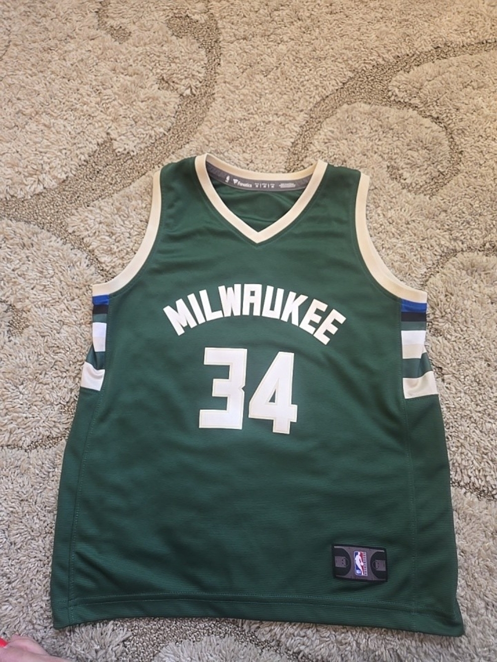 Milwaukee #34 Basketball Jersey — Green/White Youth M